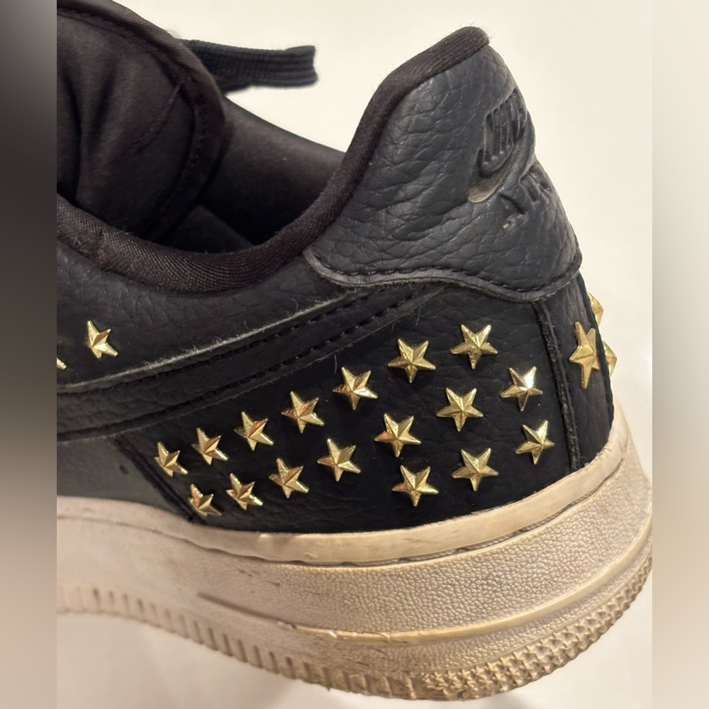Nike Air Force 1 07 XX GOLD Low Star Studded Black & White Sneakers - Women’s 7 - Picture 11 of 14